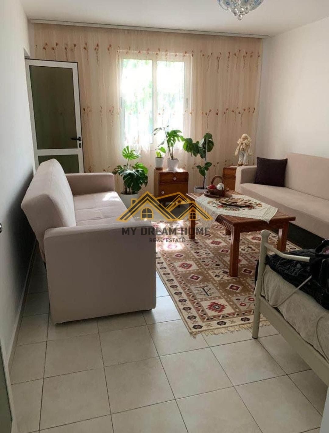 SHTEPI PRIVATE NE SHITJE 10 MIN LARG BREGDETIT QERRET & KARPEN 3