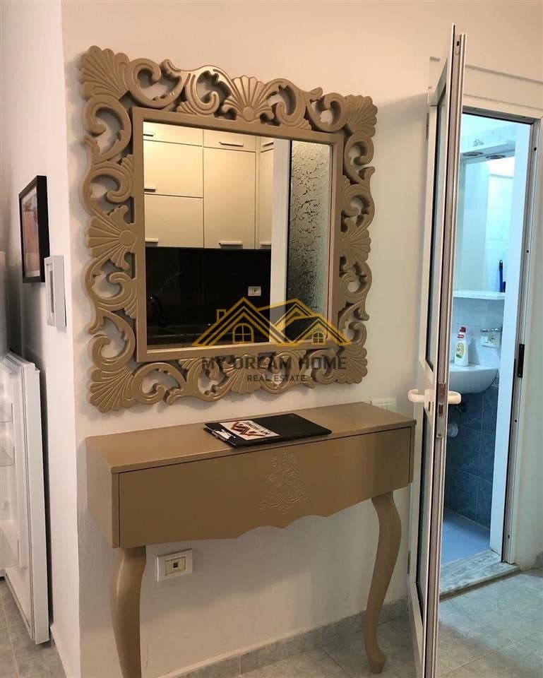 SHITET APARTAMENT 1+1 ME PAMJE NGA DETI NE PLAZH !