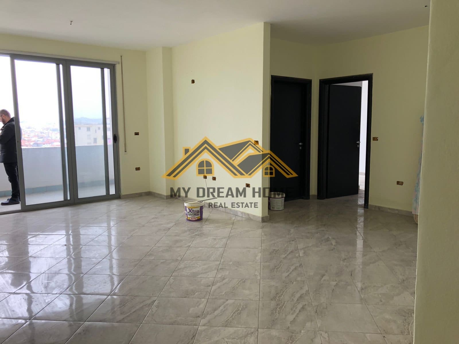 OKAZION SHITET APARTAMENT 2+1+2 ISH URT-ja