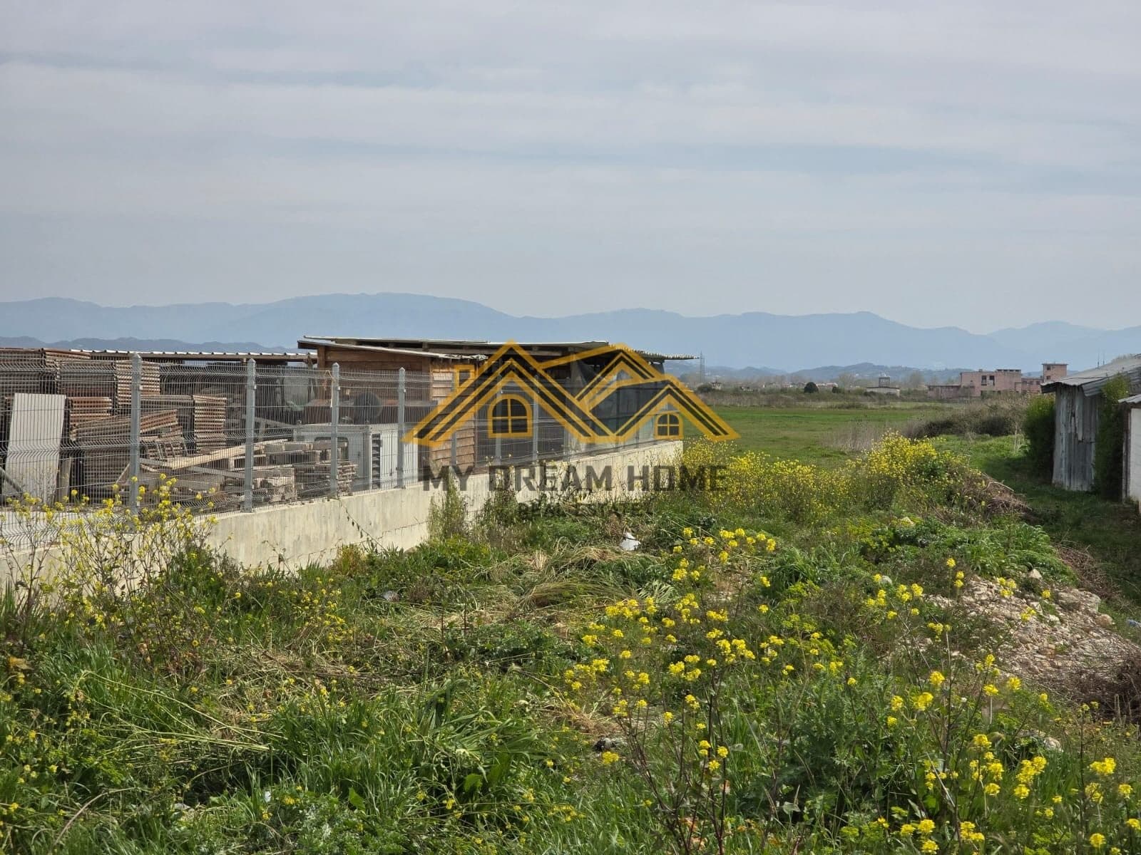 TOKE PER SHITJE NE XHAFZOTAJ-DURRES! 4