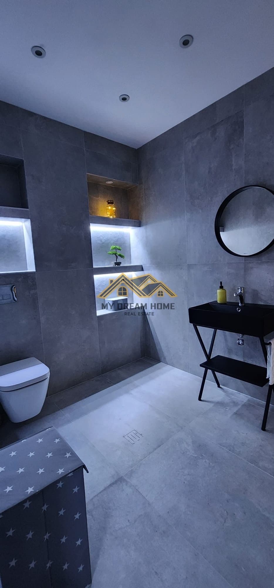 Apartament Lux per Shitje tek 27-katëshi në Vollga, Durrës 3