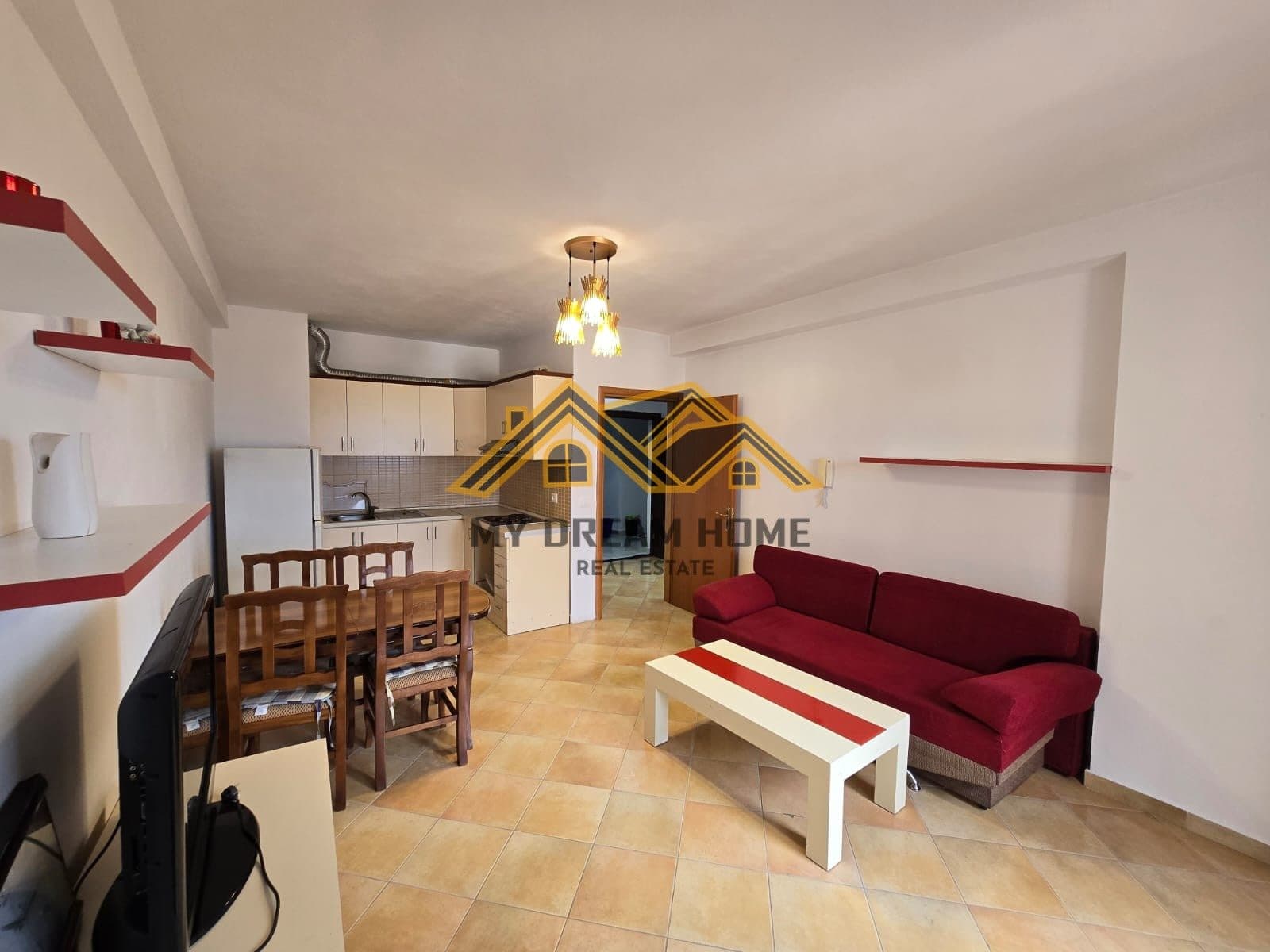 Apartament 1+1+2 Ballkone Në Shitje në Plazh Durrës 3