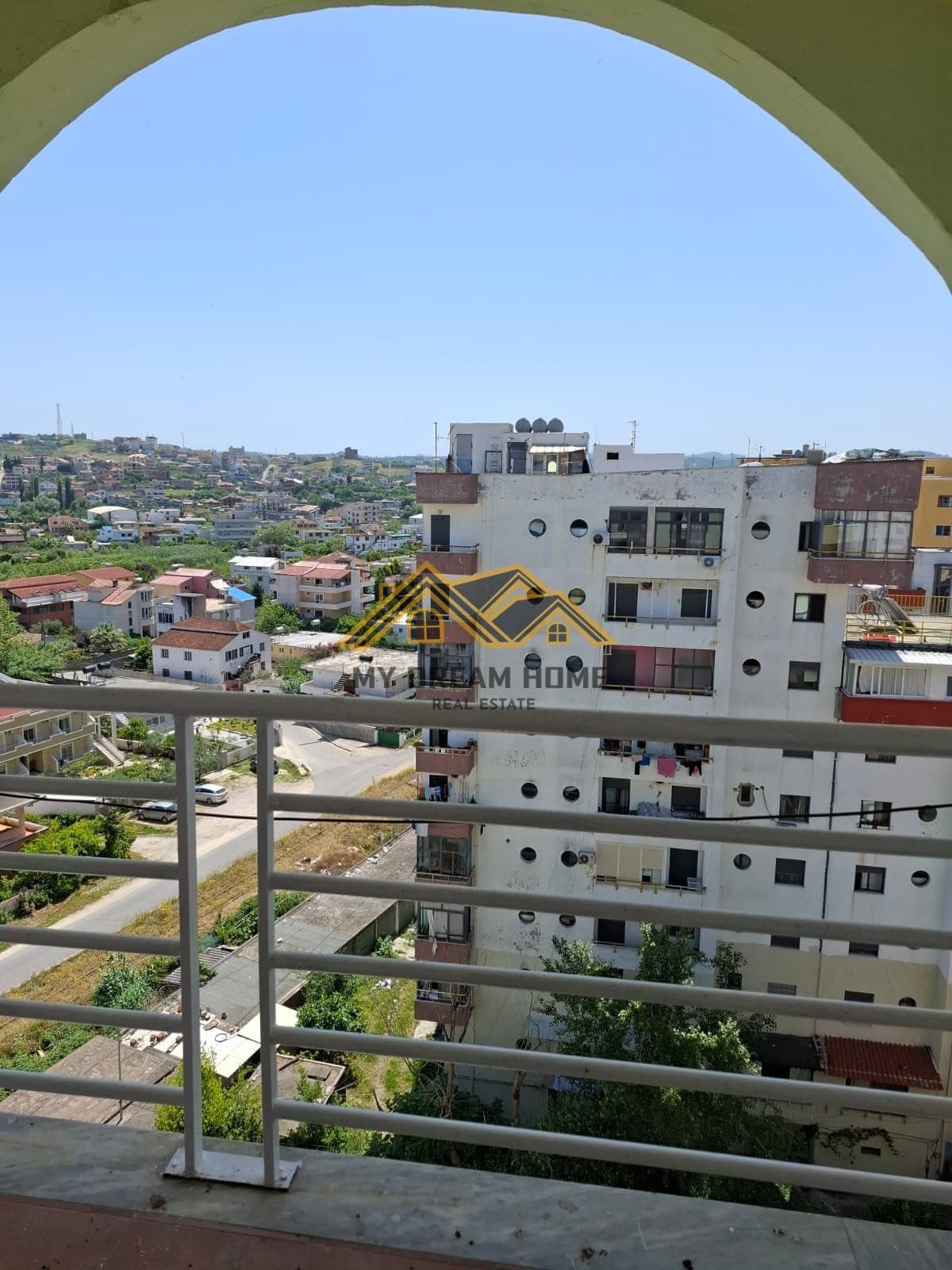 SHITET APARTAMENT 2+1 – PLAZH, DURRËS 2