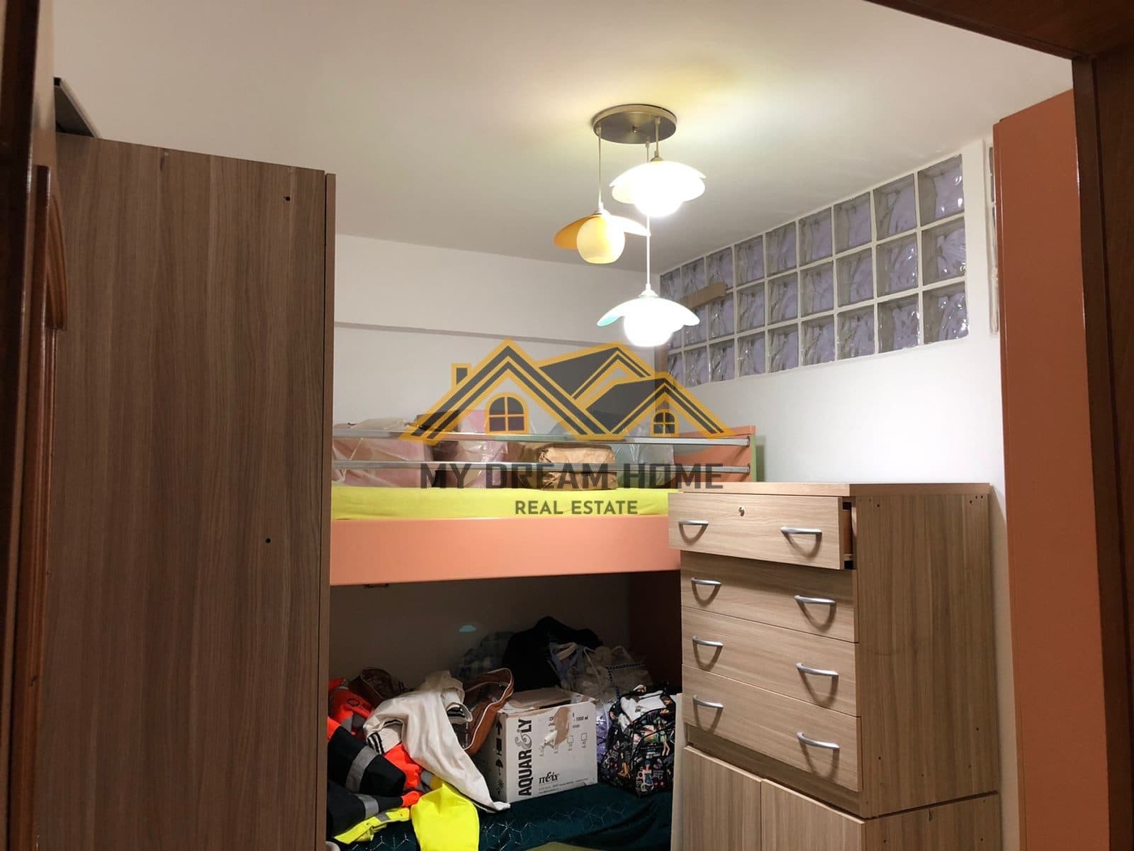 SHITET APARTAMENT 2+1 QENDER DURRESIT 4