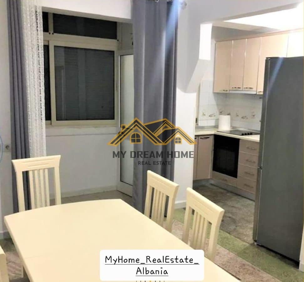 SHITET APARTAMENT 2+1 TEK PALLATI I SPORTIT