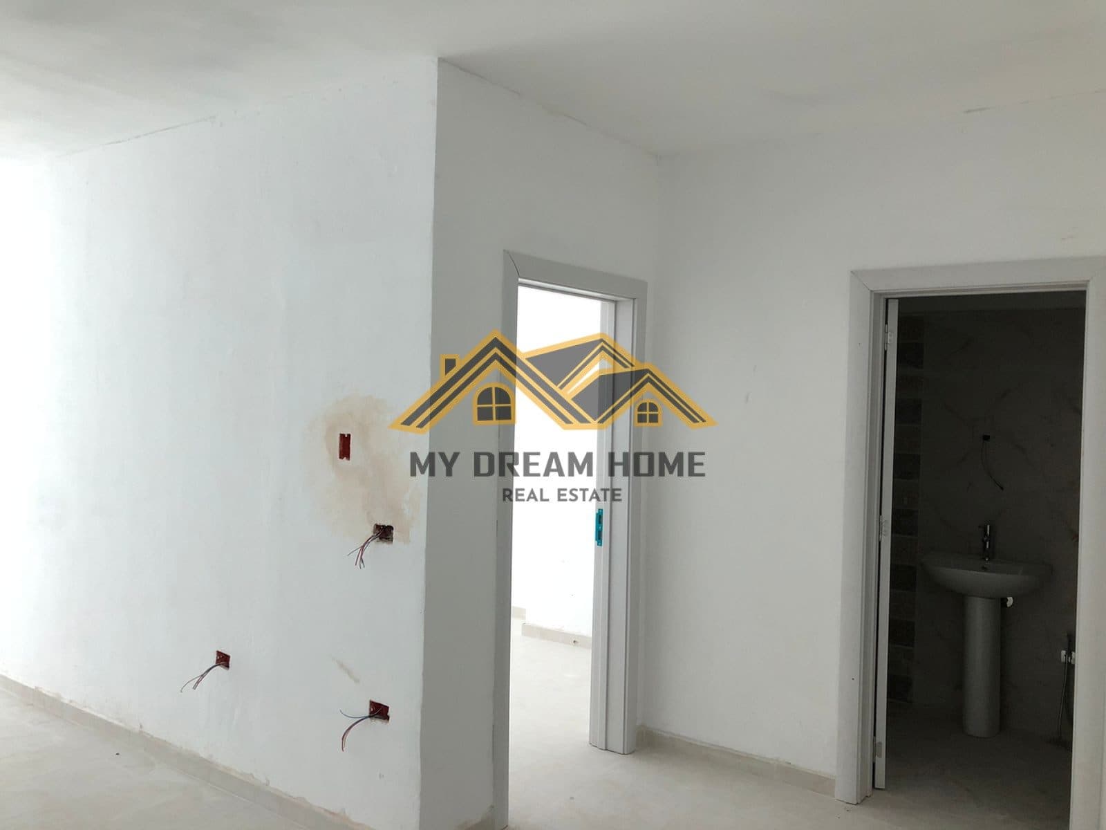 SHITET APARTAMENT 1+1 VOLLGA 3