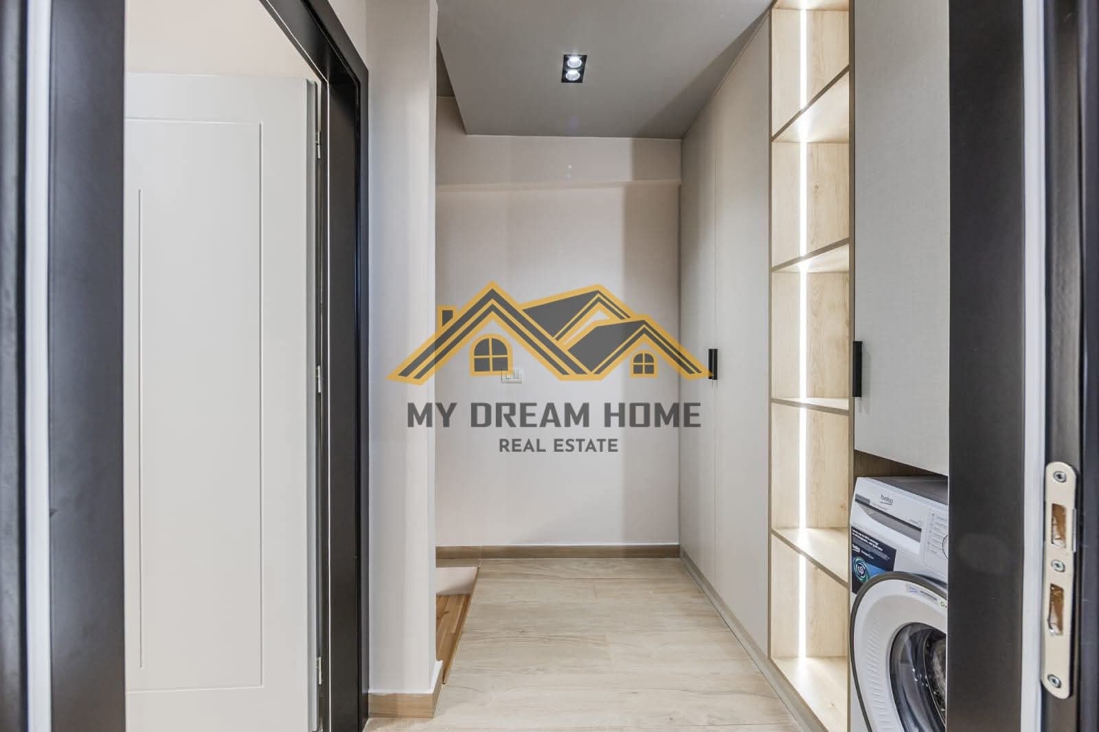 Shitet duplex tek Shkembi i Kavajes me pamje deti vija e dyte ! 2