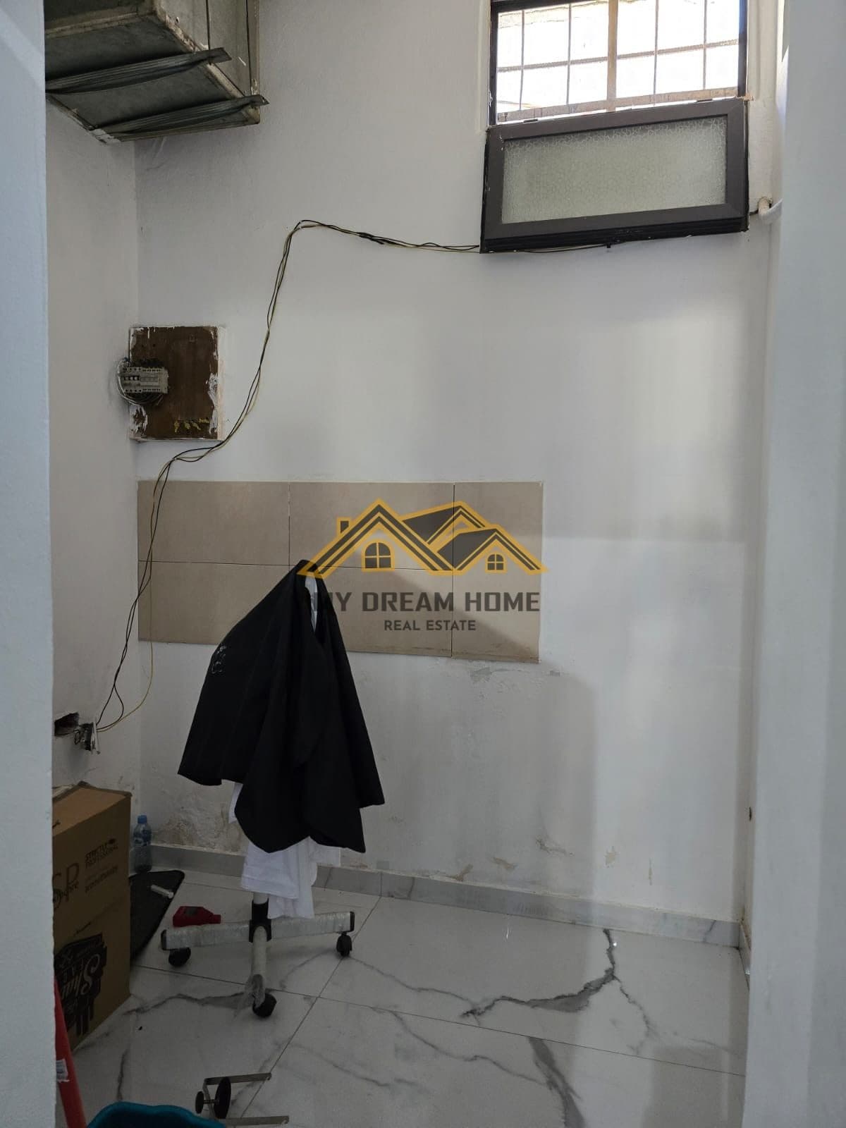 SHITET DYQAN BUZE RRUGE KRYESORE PRAN FOTO DURRESI, DURRES 4
