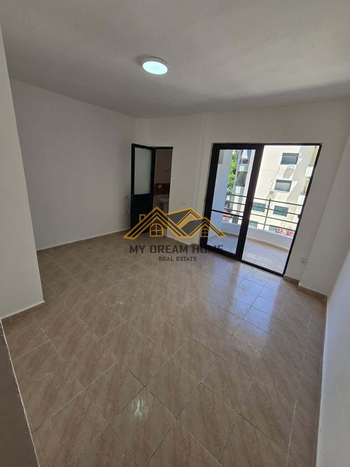 SHESIM APARTAMENT 2+1+2 NE GOLEM PRAN HOTEL “FLOWER”! 3