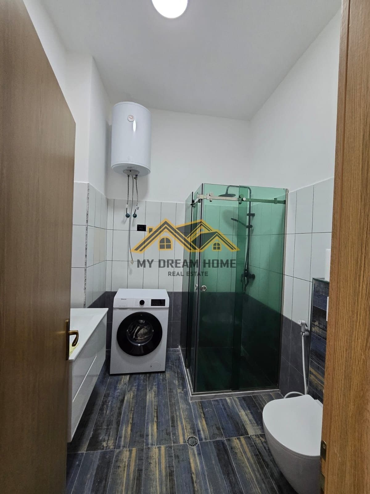 SHITET APARTAMENT 2+1 TEK SHKEMBI I KAVAJES!! 3