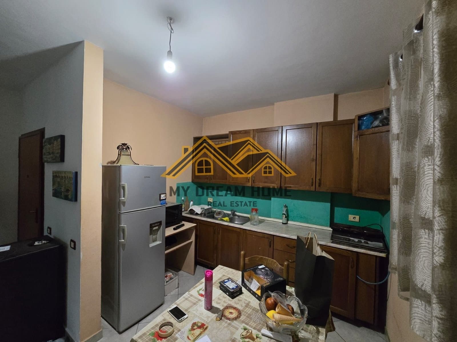 SHITET APARTAMENT 2+1 TEK ISH FABRIKA E BUKES DURRES!