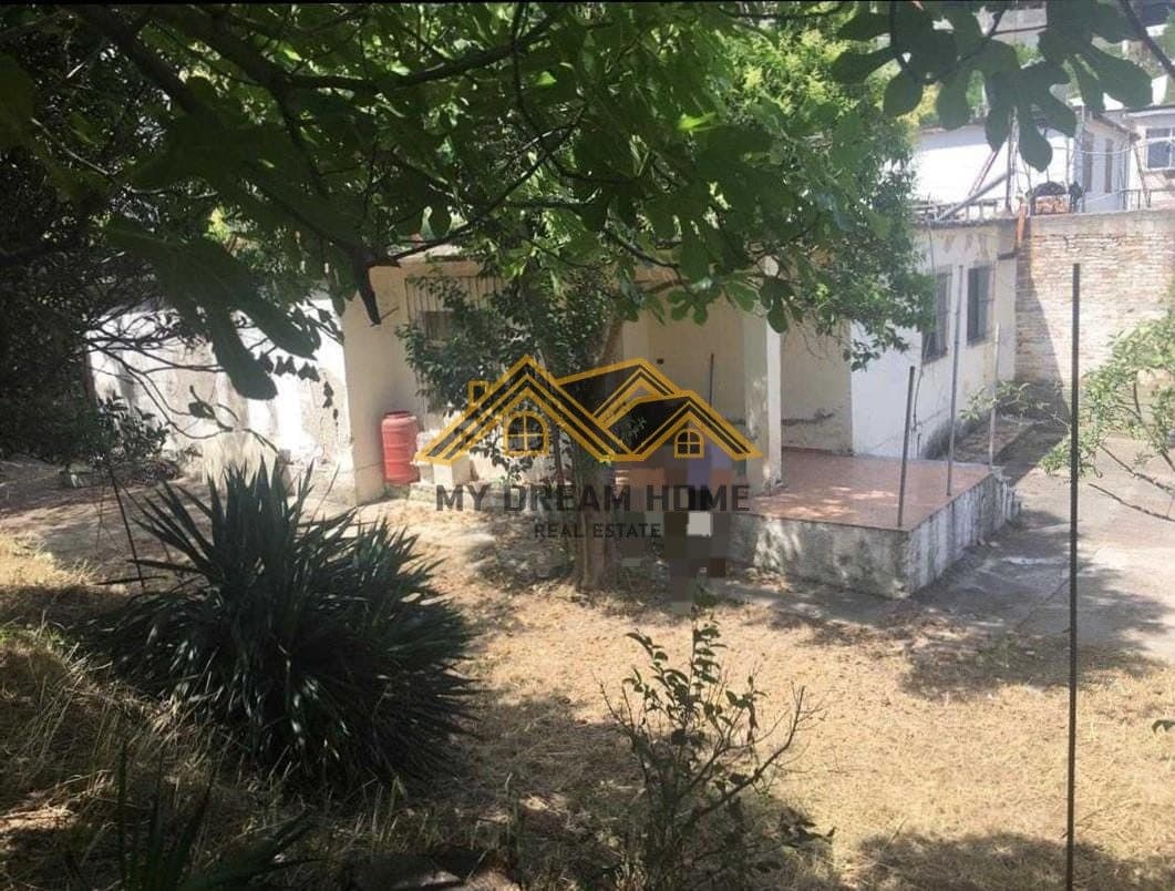 SHITET SHTEPI PRIVATE TEK CEZMA FERRES, DURRES !!!