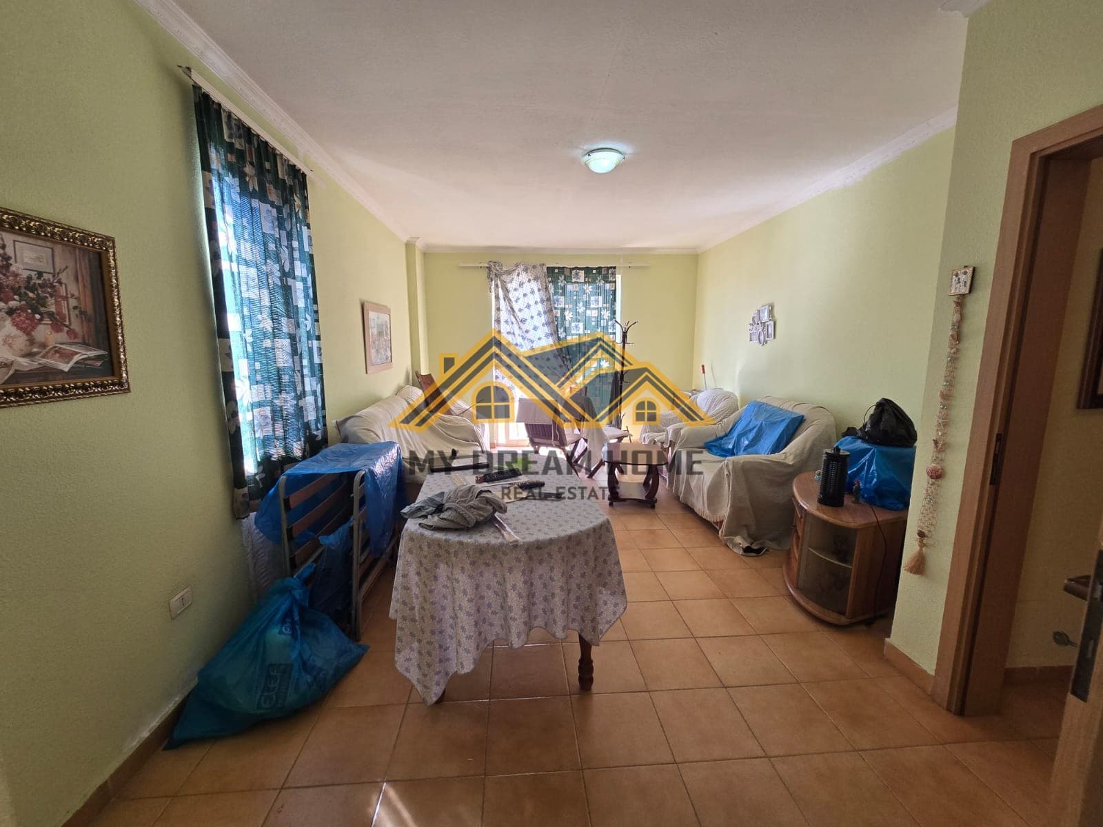 SHITET APARTAMENT 1+1 NE PLAZH DURRES!
