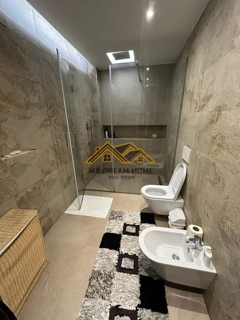 LUXURY APARTAMENT NE SHITJE 4