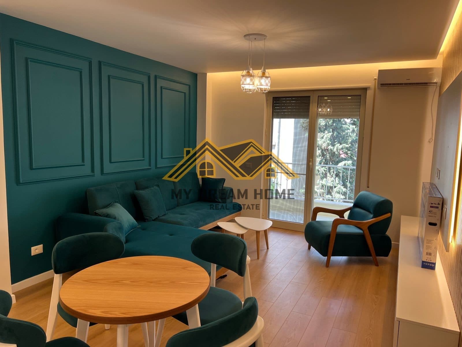 SHITET SUPER APARTAMENT NE GOLEM!
