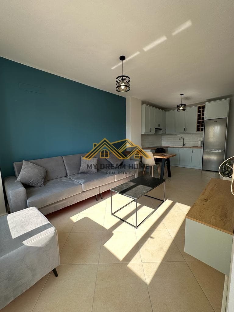 JEPET ME QERA APARTAMENT 1+1 PRANE TREGUT TE FRUTA PERIMEVE, DURRES !