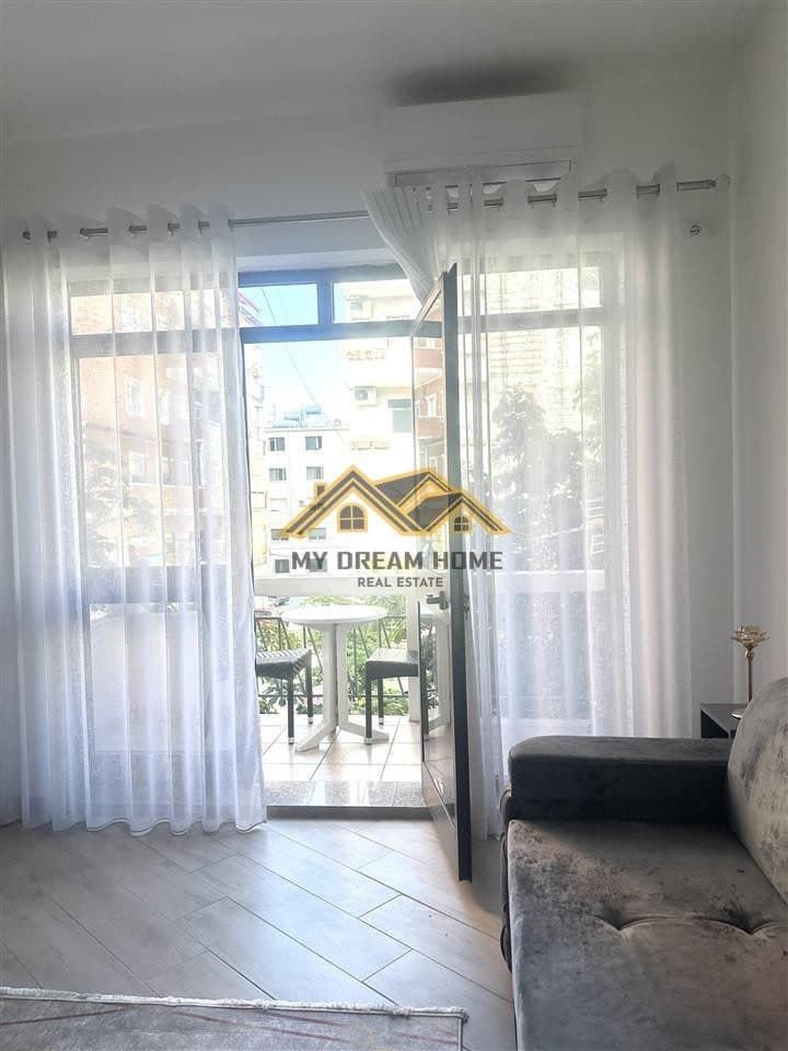 Jepet me Qera Apartamenti 2+1 Muzeumit 3