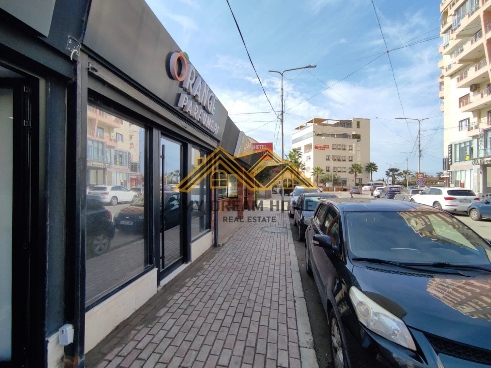 SHITET DYQAN BUZE RRUGE KRYESORE NE VOLLGA DURRES, ! 3