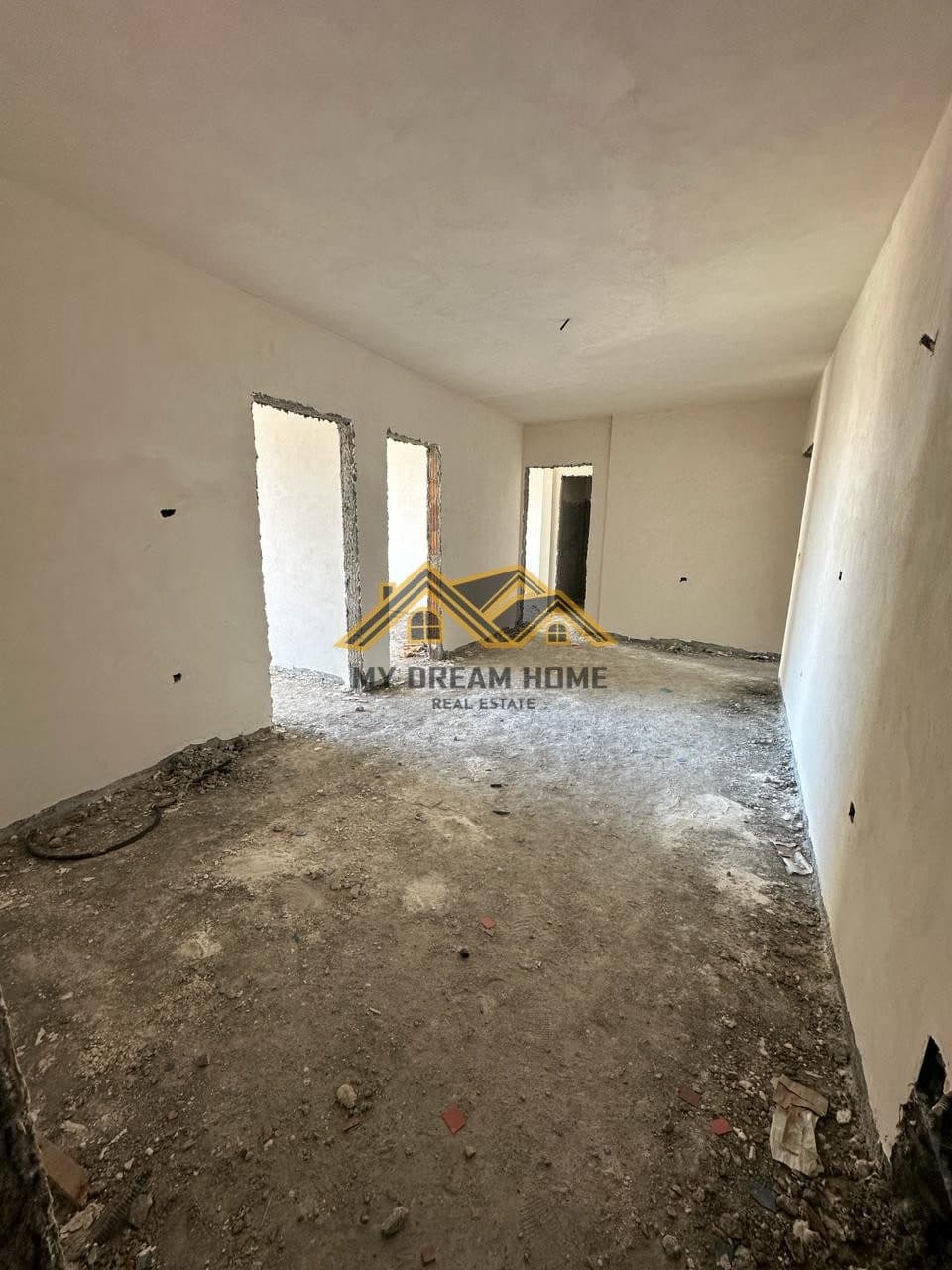 SHITET APARTAMENT 3+1+2+ DEPO NE QENDER DURRES! 2