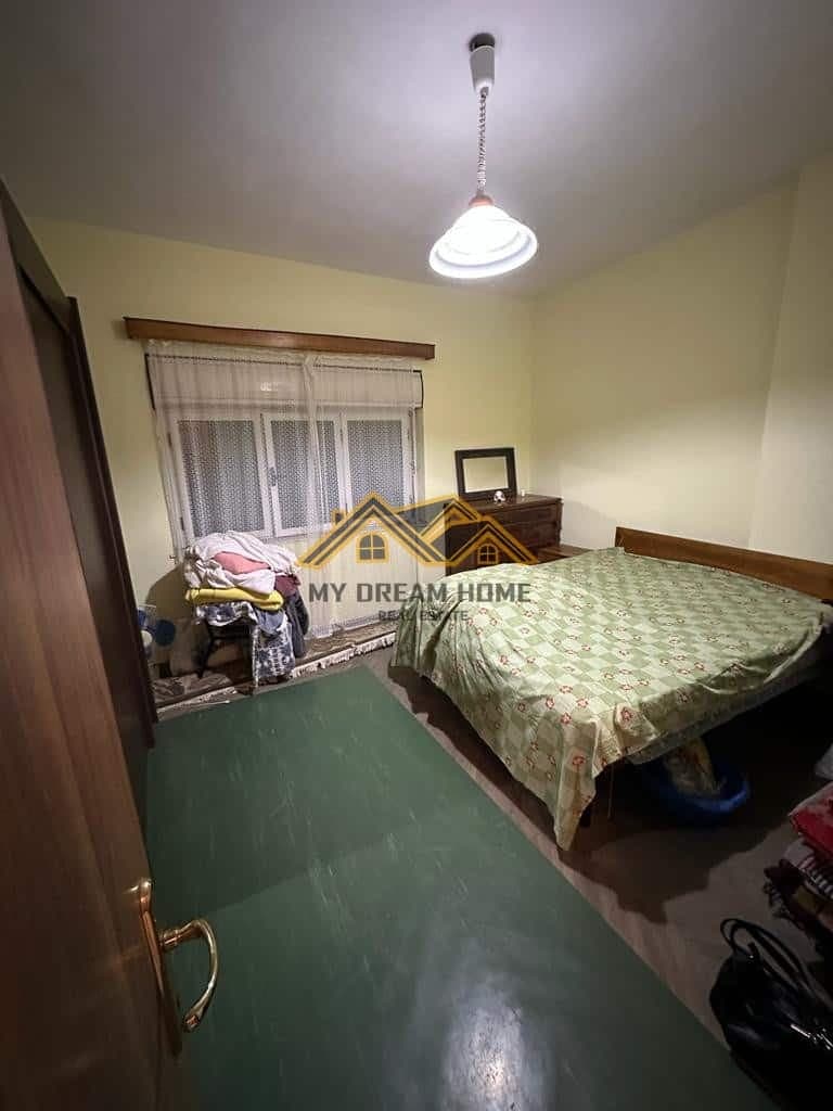 SHITET APARTAMENT 2+1 AFER PALLATIT TE SPORTIT NE DURRES! 4
