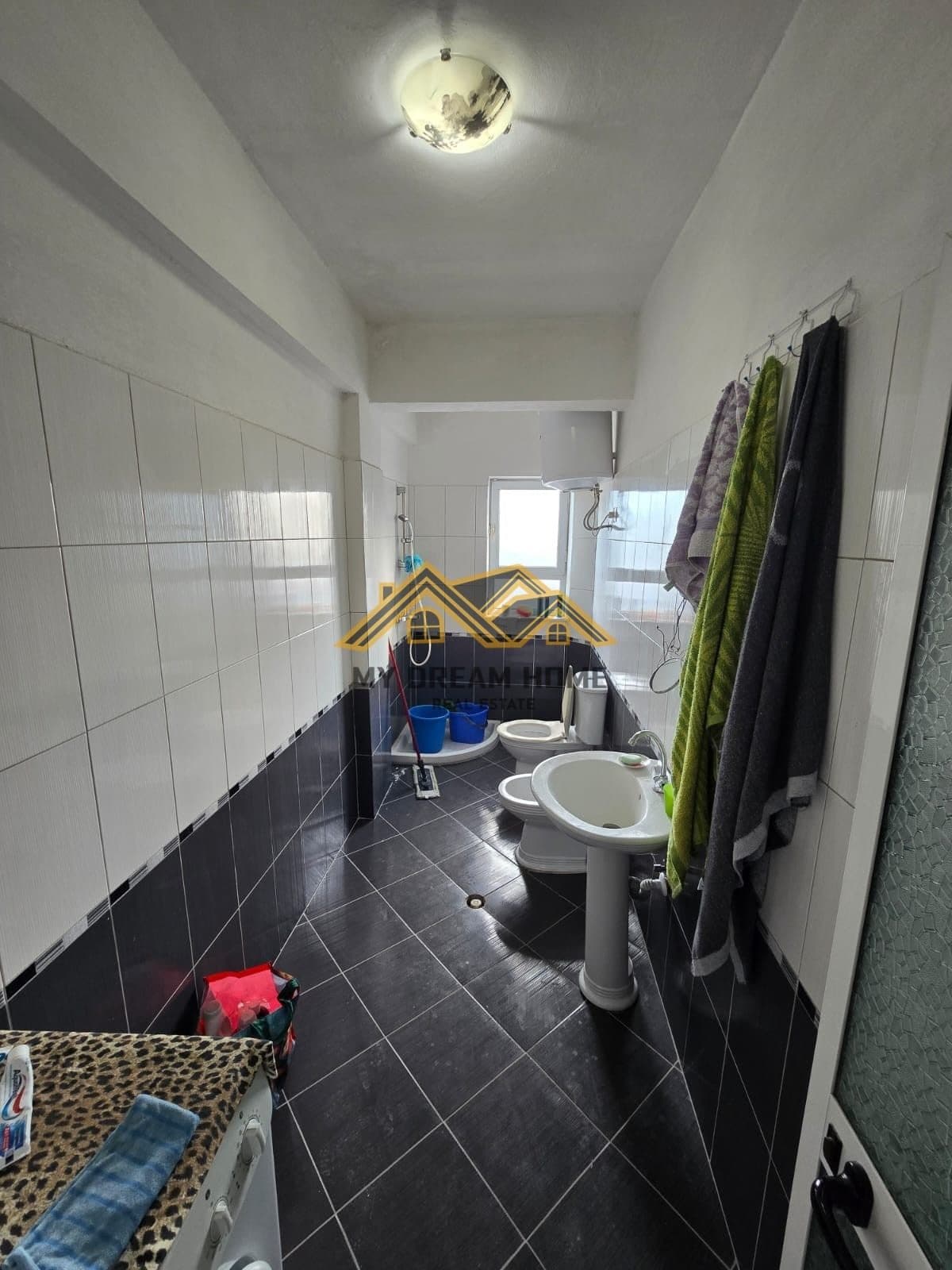 SHITET APARTAMENT 2+1 TE LAGJIA 18 DURRES! 3