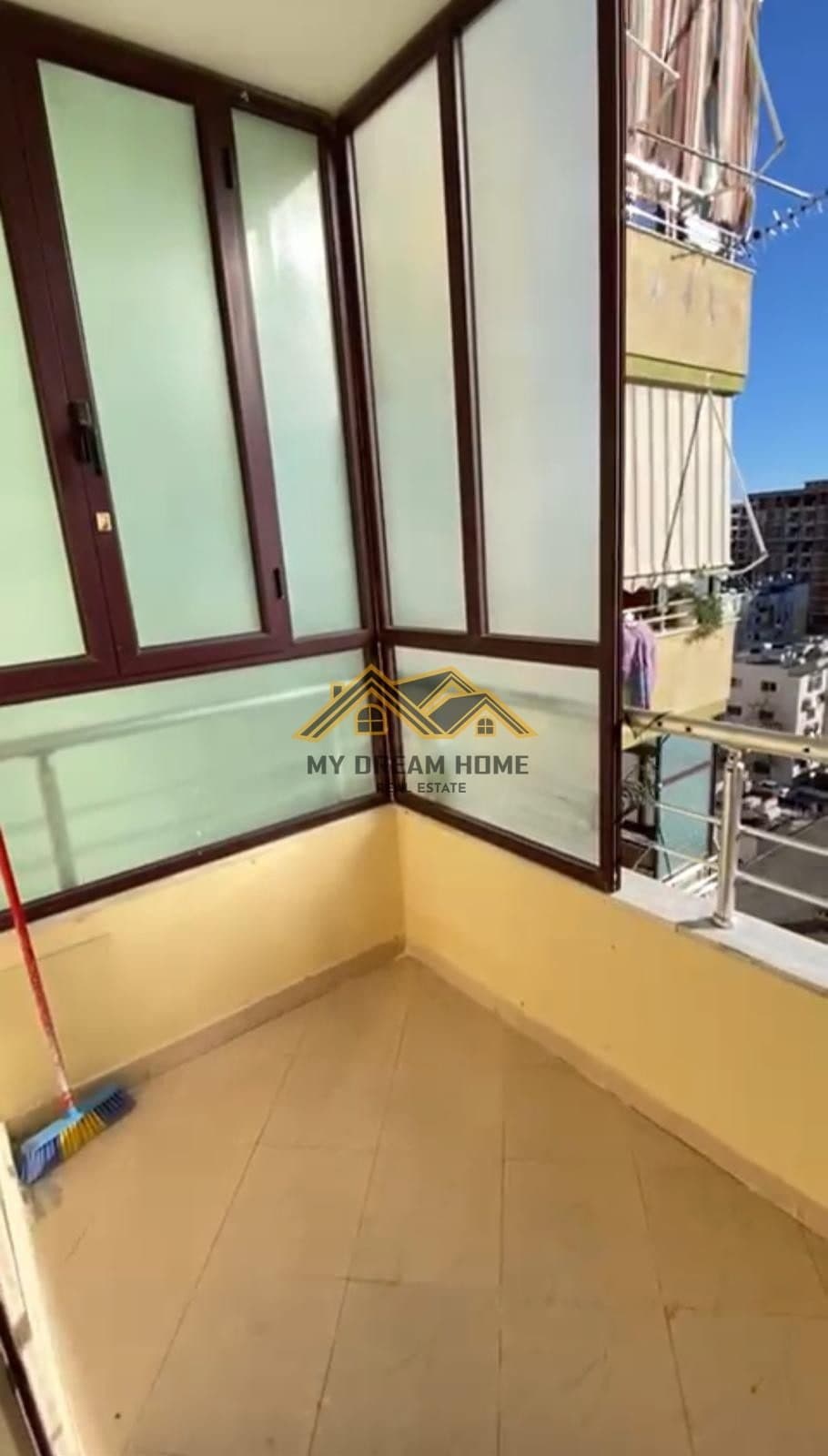 SHITET APARTAMENT 2+1+2 ISH RAJONI DURRES! 3