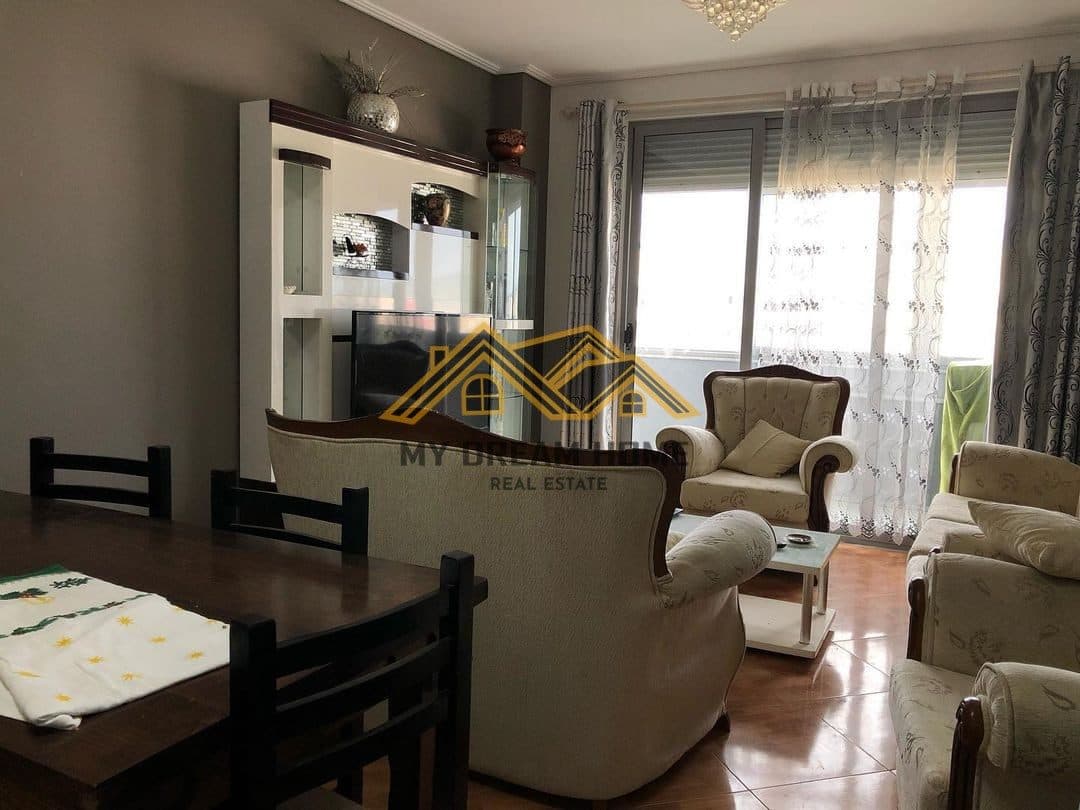 SHITET APARTAMENT 2+1 TE ISH URTJ-JA!
