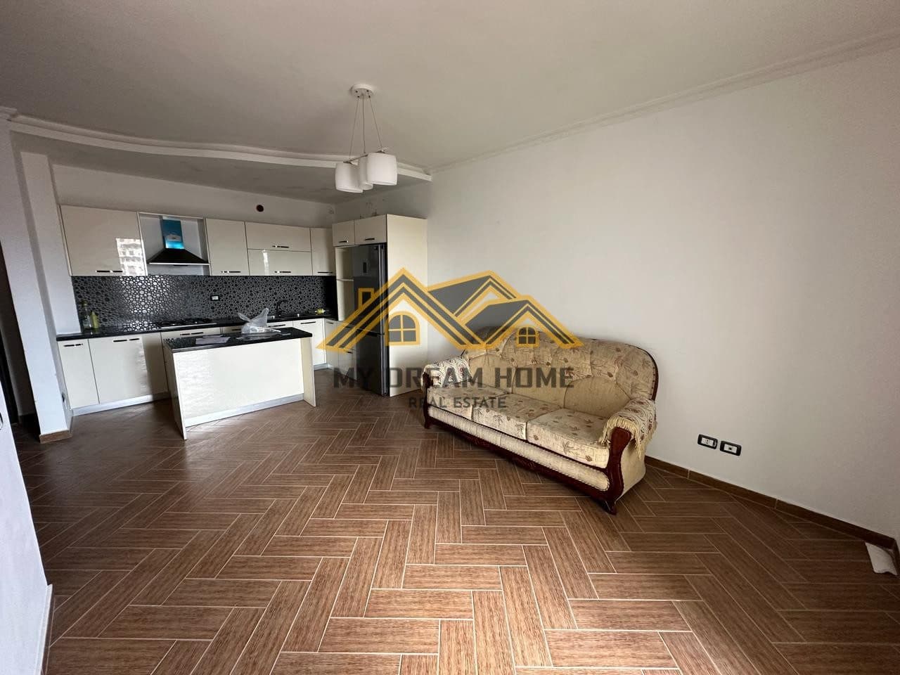 SHITET APARTAMENTI 2+1+2 AFER KAZAZIT! 4