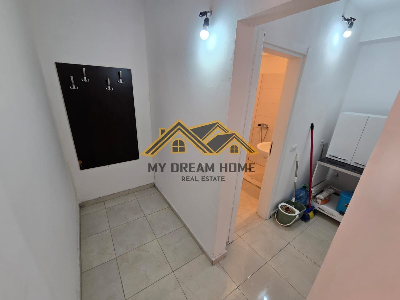 Shitet Apartament 1+1 Plazh Durres! Vije e Dyte me Detin 4