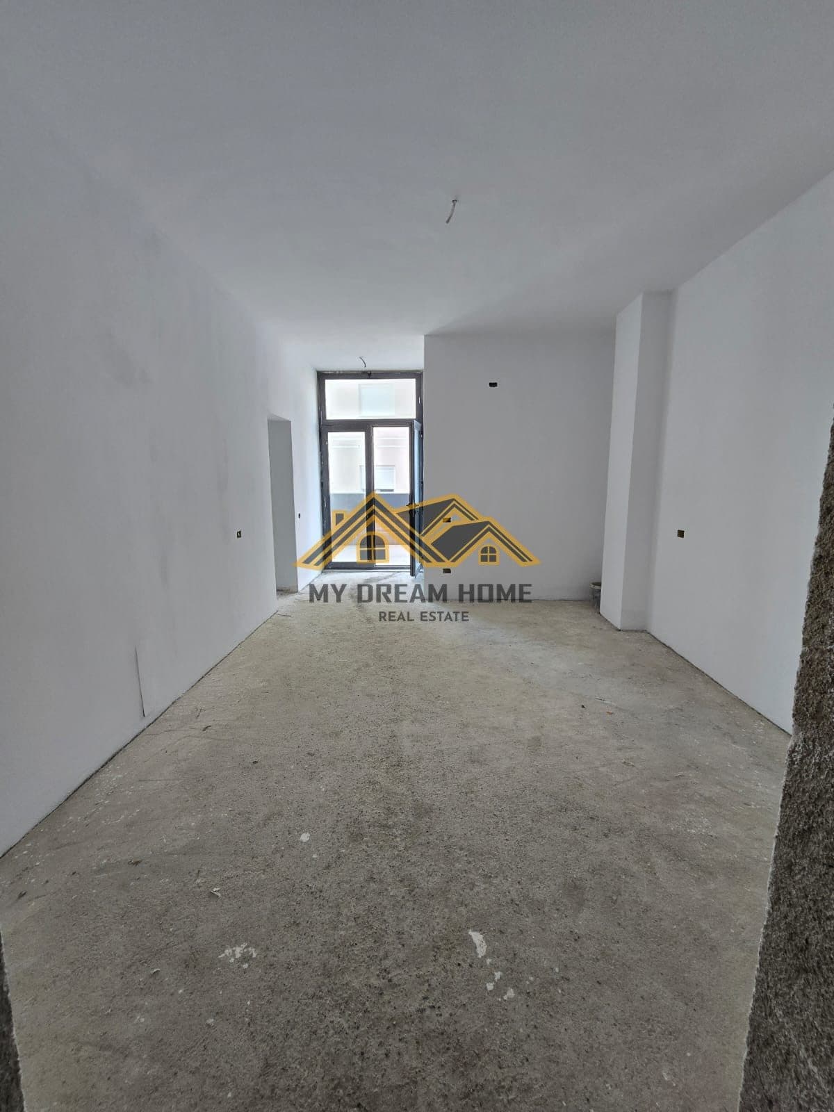 Apartament 2+1+2+Verand per Shitje ne Vollga,Durres Pamje e Plote nga Deti 4