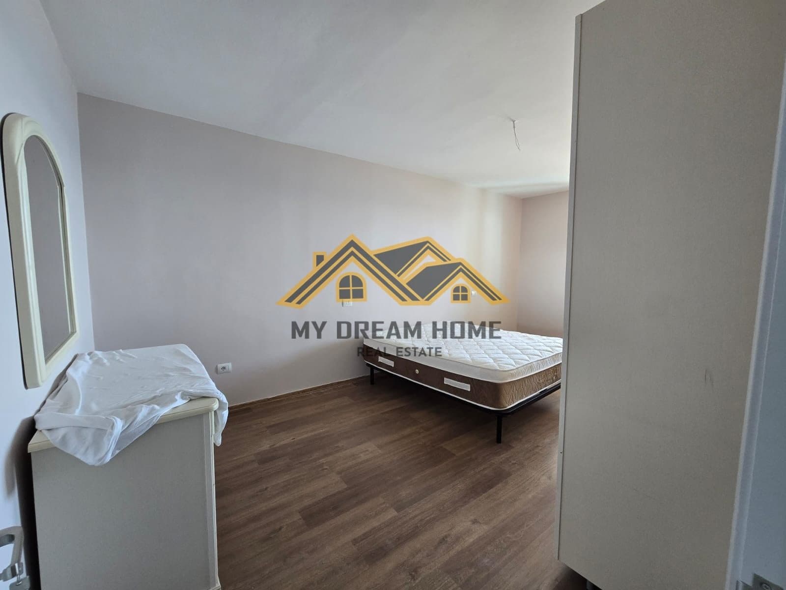 SHITET APARTAMENT 1+1 PAMJE BALLORE VOLLGA DURRES 2