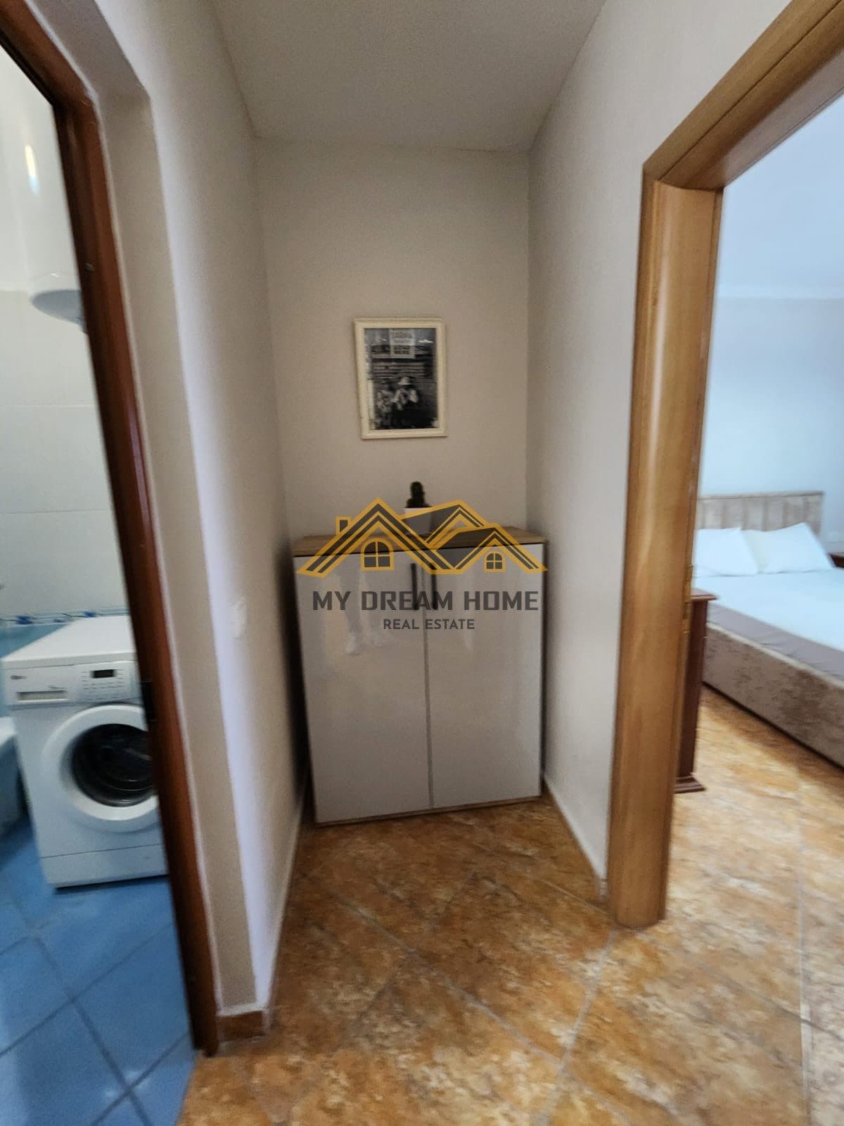 SHITET APARTAMENT TEK KOMPLEKSI EKA PLAZH DURRES! 3