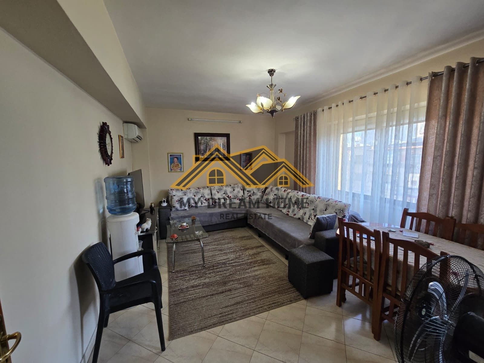 Shitet, Apartament 1+1,Afer Spitalit , Durres