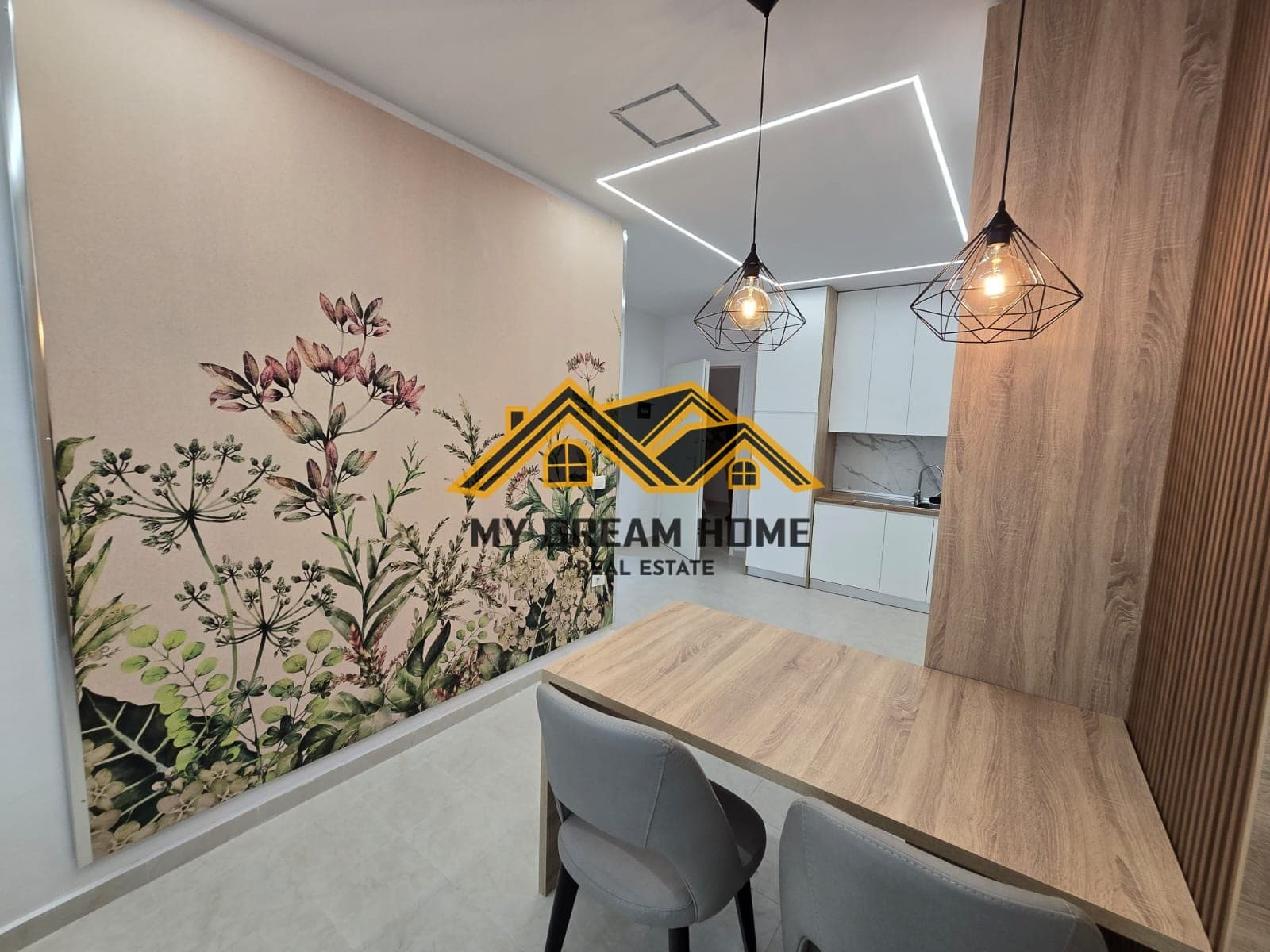 SHITET SUPER APARTAMENT 1+1 NE VOLLGA
