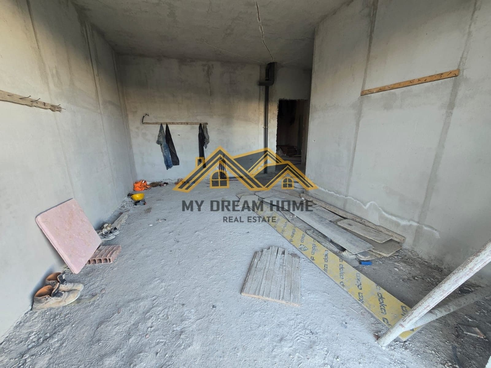 SHITET APARTAMENT 1+1 ME OBORR NE REZIDENCEN E RE NE ,GOLEM! 4