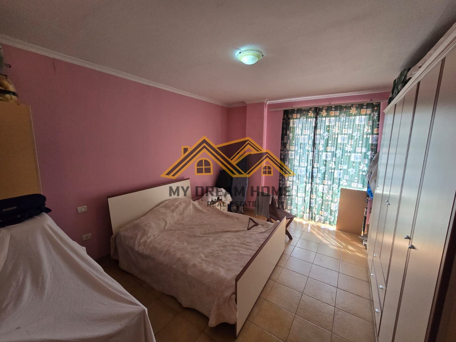 SHITET APARTAMENT 1+1 NE PLAZH DURRES!
