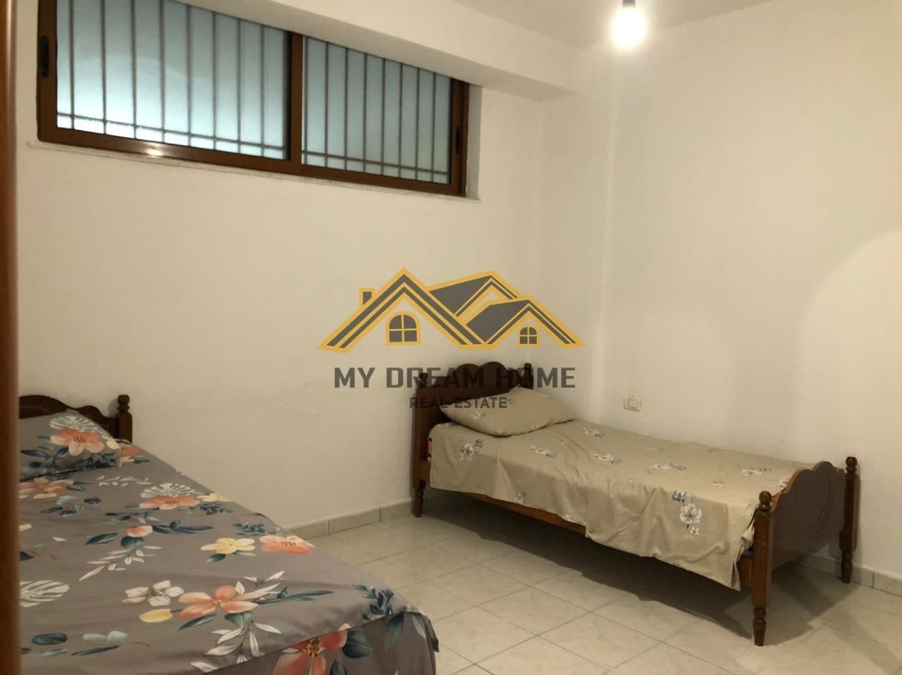 SHITET APARTAMENT 2+1 PLAZH DURRES 4
