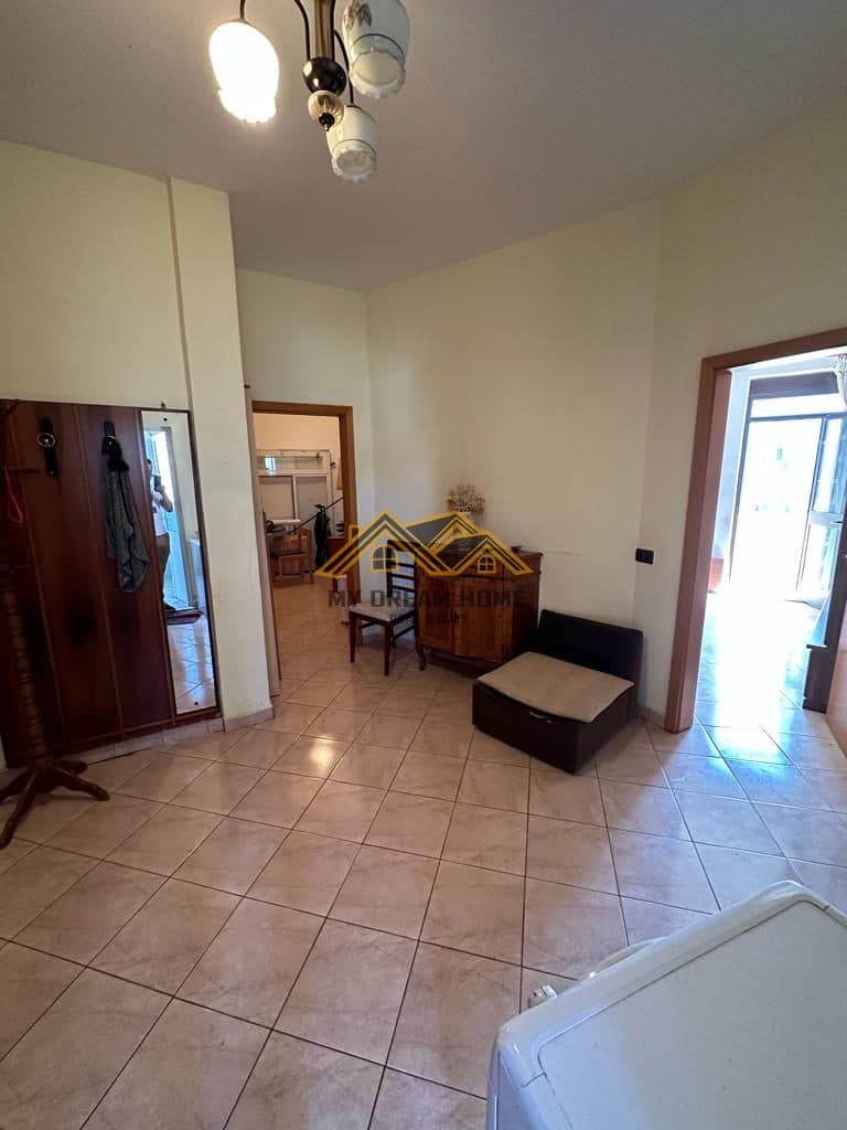 SHITET APARTAMENT 2+1 NE QENDER TE DURRESIT! 2