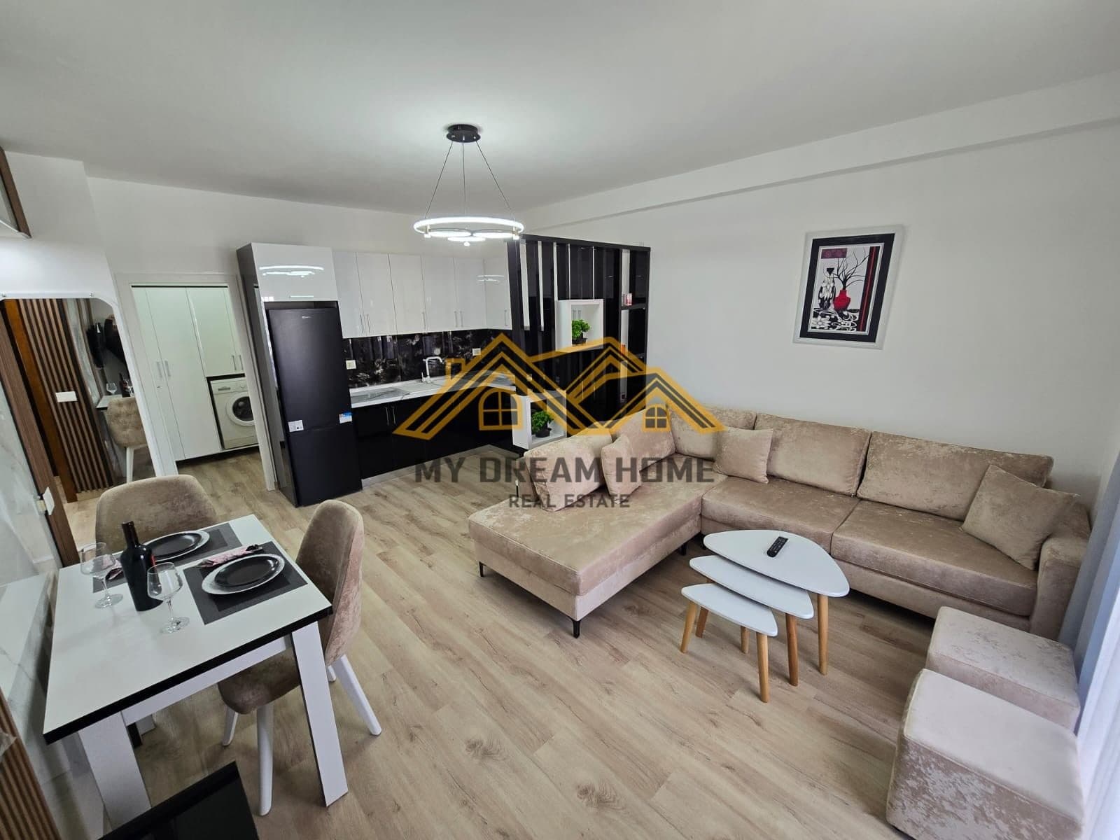 SHITET SUPER APARTAMENT 1+1 NE PLAZH ILIRIA , DURRES