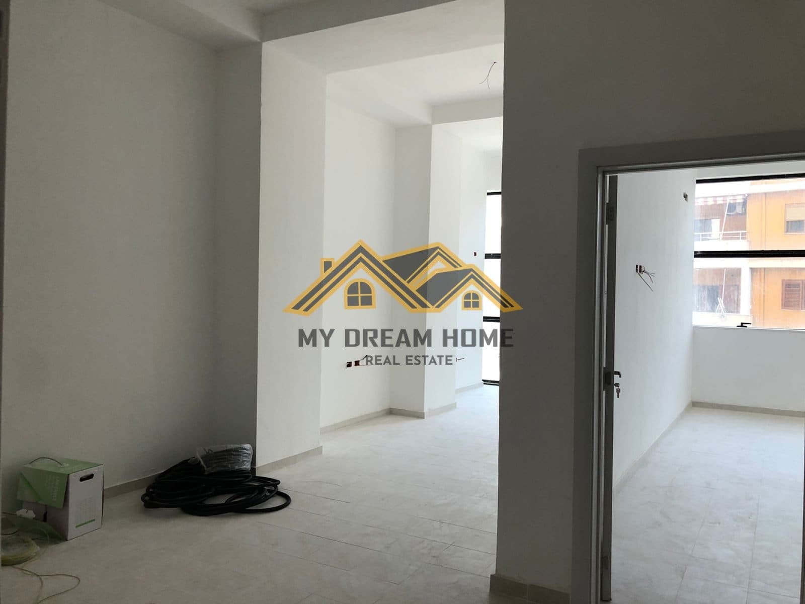 SHITET APARTAMENT 1+1 VOLLGA 2