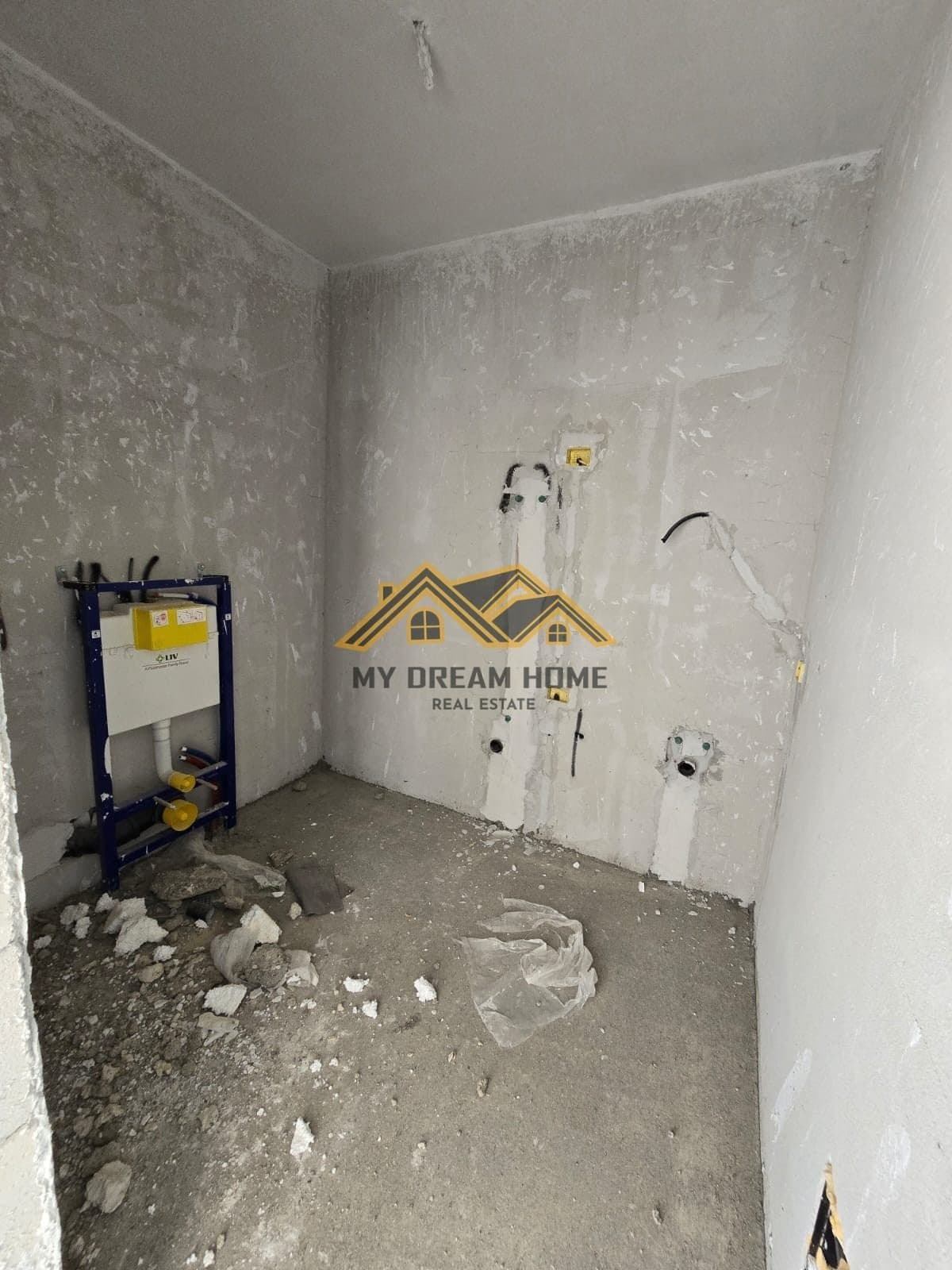 Apartament 1+1 per shitje tek Porto Lalezi! 3