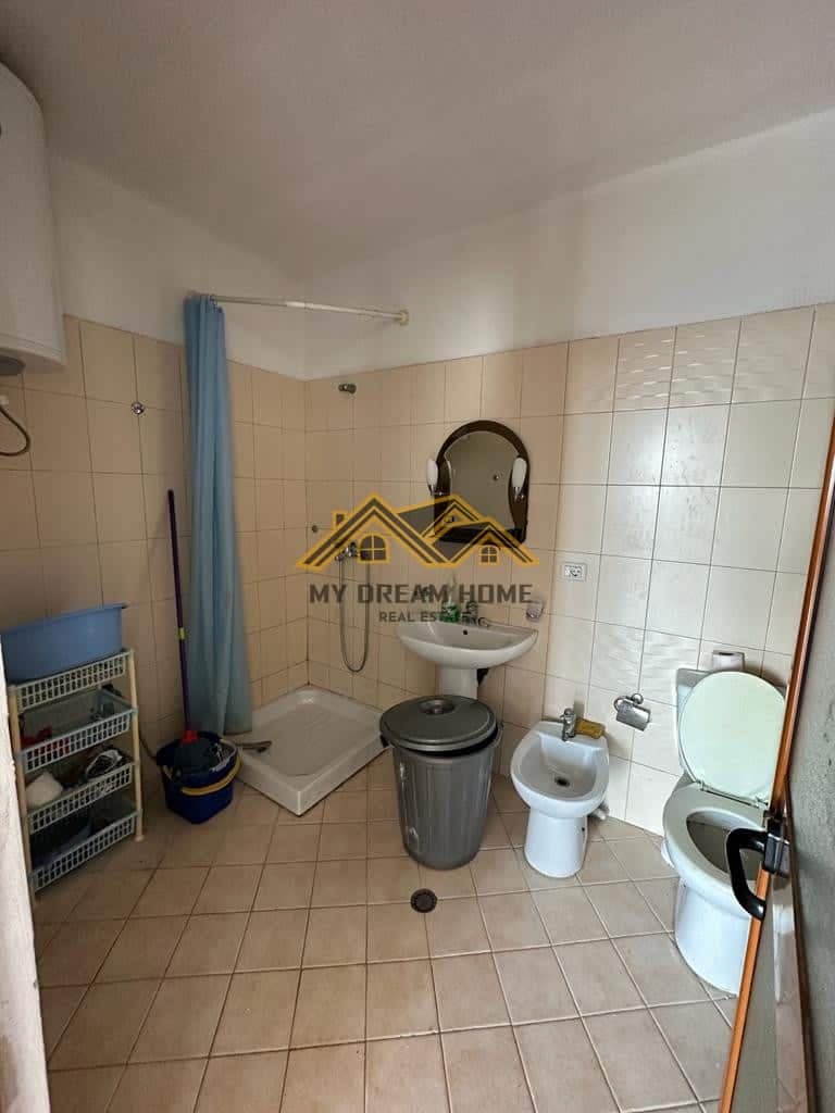 SHITET APARTAMENT 1+1 PLAZH DURRES 2