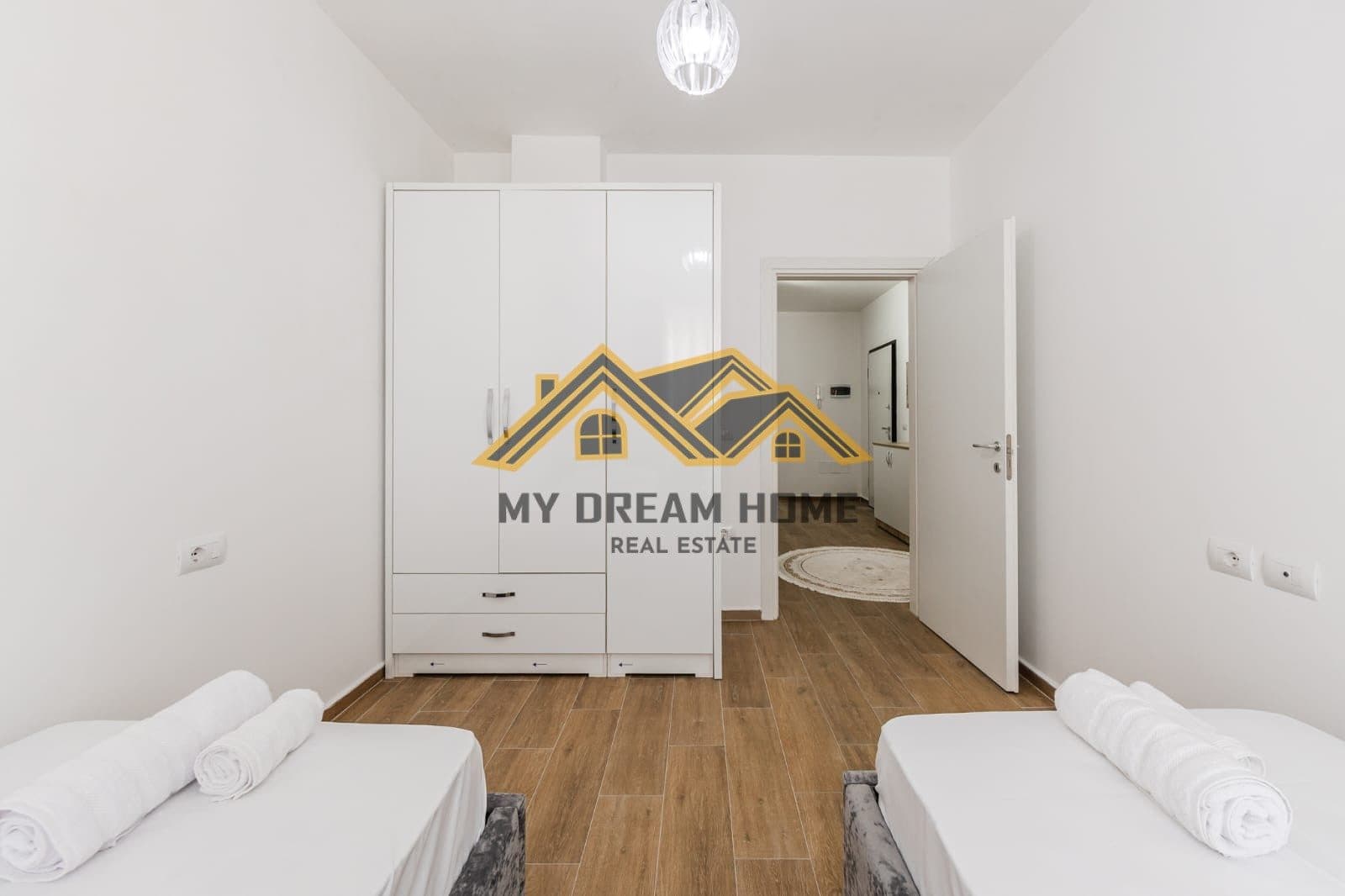 SHITET SUPER APARTAMENT NE GOLEM! 4