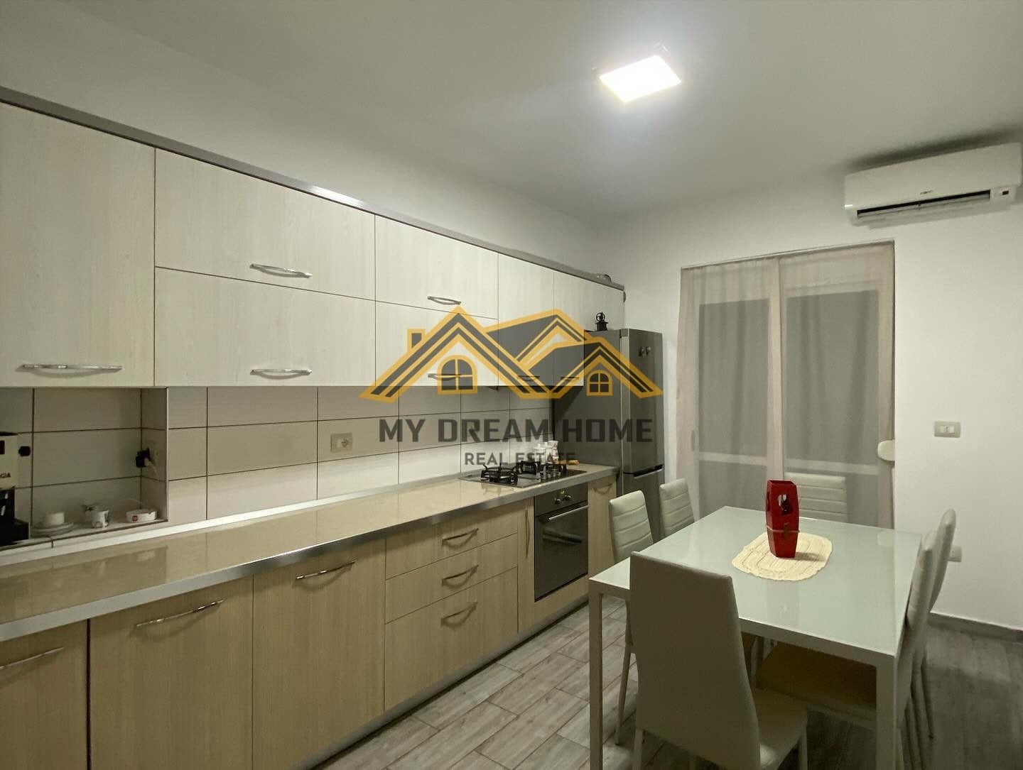 SHITET APARTAMENT 1+1+2BALLKONE BULEVARD KRYESOR DURRES 4