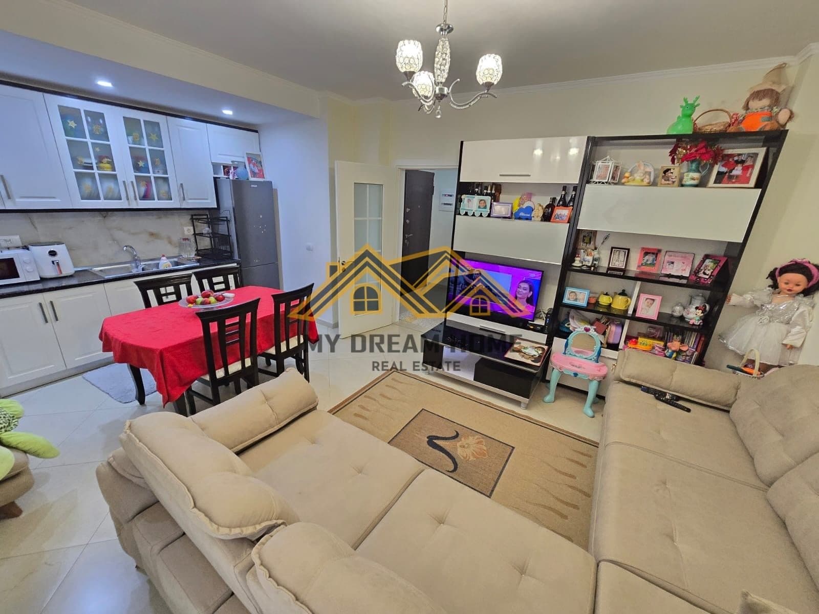 SHITET APARTAMENT 1+1+2B TEK RROTA E KUQE