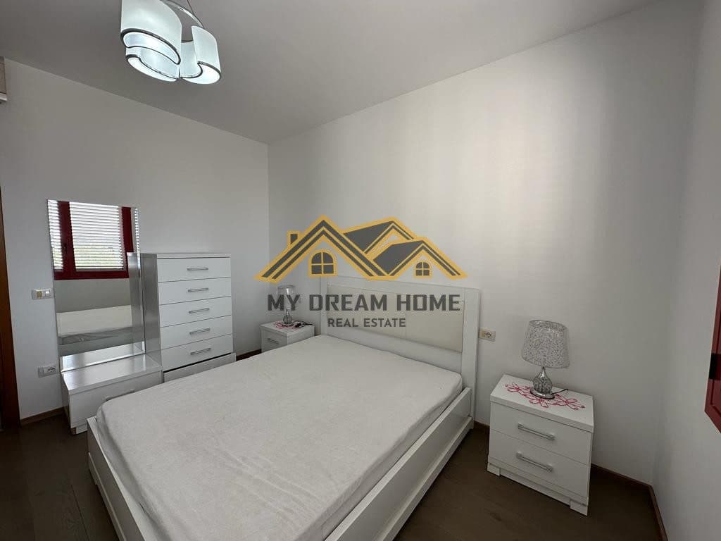 SHITET APARTAMENT 2+1 PLAZH, DURRES! 4
