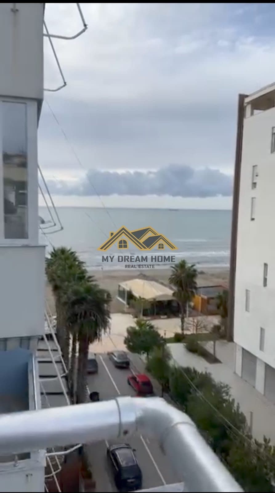 Shitet Apartament 2+1+2T tek Shkembi i Kavajes me pamje deti vija e dyte !