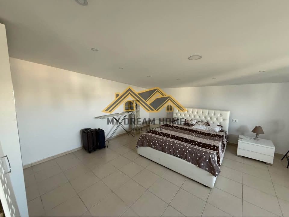 APARTAMENT 3+1+VERANDE ME PAMJE DETI NE PLAZH, PER SHITJE ! 4