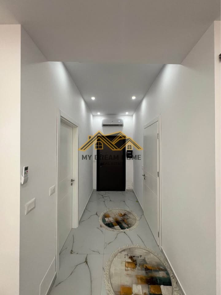 APARTAMENT 1+1 NE QENDER DURRES, PER SHITJE!