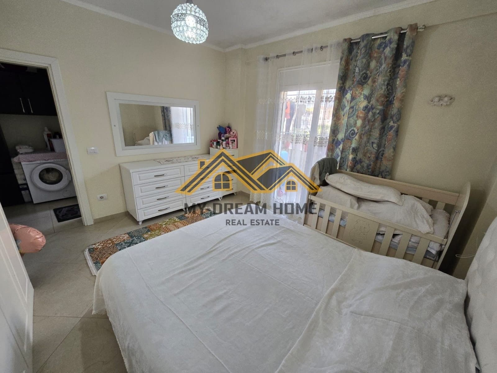 SHITET APARTAMENT 1+1+2B TEK RROTA E KUQE 2